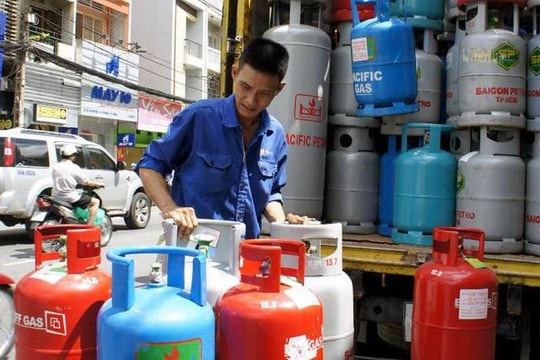 Giá gas tiếp tục tăng tháng thứ ba liên tiếp