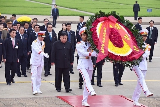 Toàn cảnh lễ viếng Chủ tịch Hồ Chí Minh của Chủ tịch Kim Jong-un
