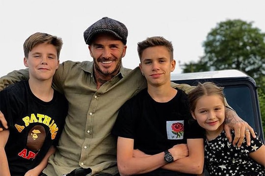 Cậu ấm điển trai, đam mê quần vợt của vợ chồng David Beckham