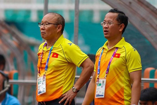 Thầy Park tái hợp trợ lý “ruột” sau lùm xùm ra sách?