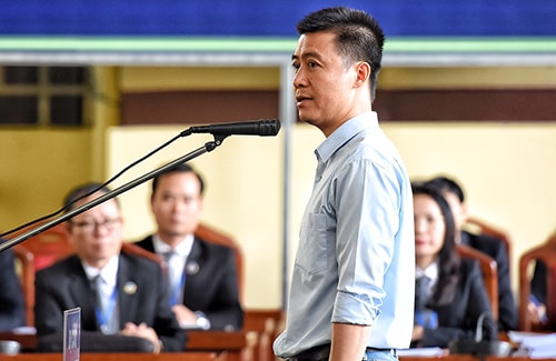 12 ngày thu 'mỏi tay' nghìn tỷ đồng cất giấu của Phan Sào Nam