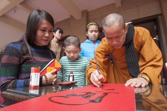 Giúp giới trẻ giác ngộ điều đẹp đẽ, hướng thiện