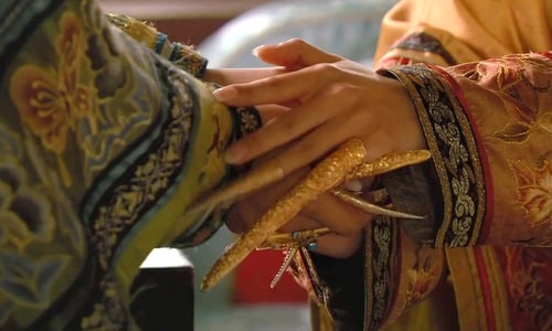 Bí mật ẩn dưới những móng tay giả của Từ Hy Thái hậu