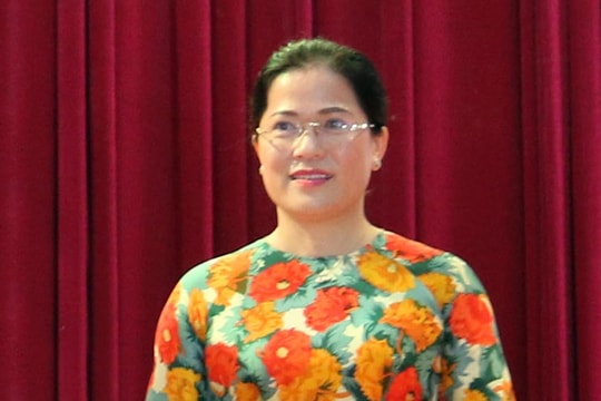 [Infographics]: Chân dung tân nữ Bí thư Thị ủy Cửa Lò