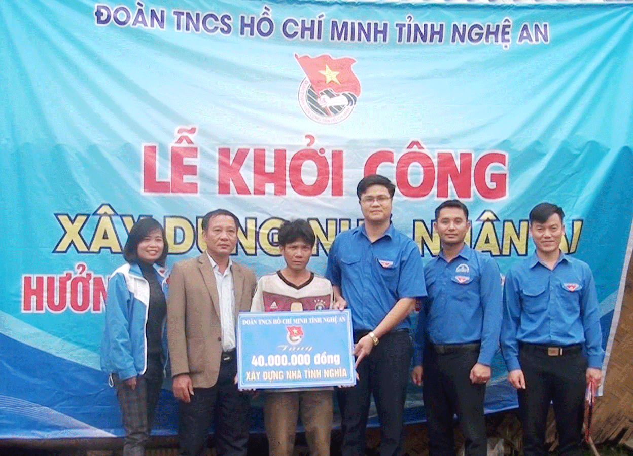 Hỗ trợ xây dựng nhà nhân ái cho thanh niên dân tộc Thái ở Nghĩa Đàn