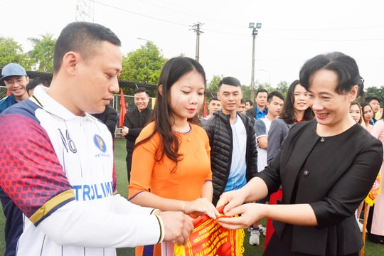 Khai mạc Giải thể thao Đoàn khối Doanh nghiệp Nghệ An lần thứ XVI