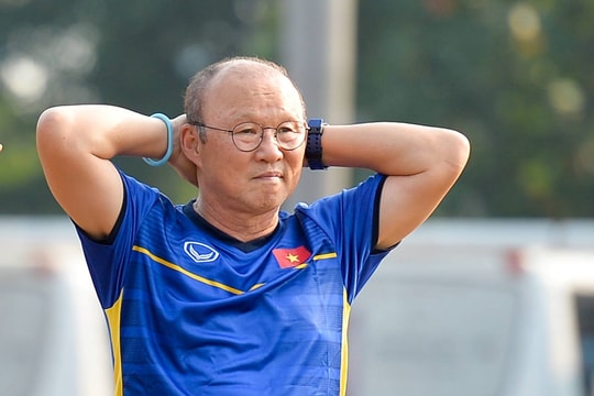 HLV Park thu được nhiều tín hiệu vui; CĐV Thái xiêu lòng màn trình diễn của Công Phượng