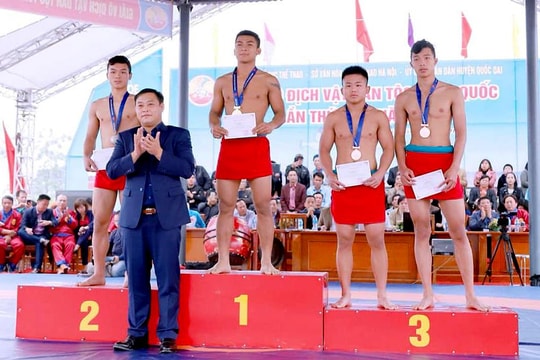 Đoàn Nghệ An giành 7 huy chương tại Giải Vô địch vật dân tộc toàn quốc 