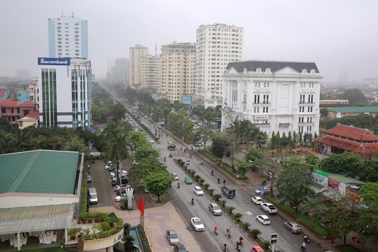 TP. Vinh đề xuất cấm dừng, đỗ xe trên lòng đường một số tuyến phố