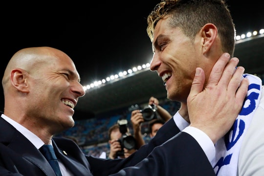 Văn Lâm về Hà Nội ăn phở; Mane phá kỷ lục Ngoại hạng Anh; Ronaldo tái ngộ Zidan?