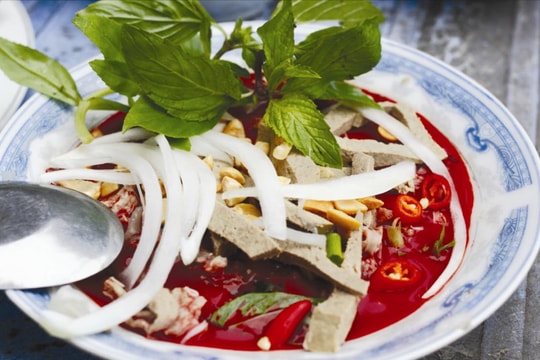 6 món ăn tiềm ẩn nguy cơ nhiễm sán nhiều nhất