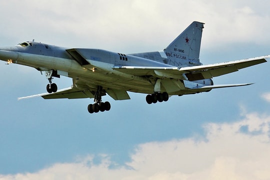 Nga điều máy bay ném bom tới Crimea đáp trả việc Mỹ triển khai phòng thủ tên lửa ở Romania