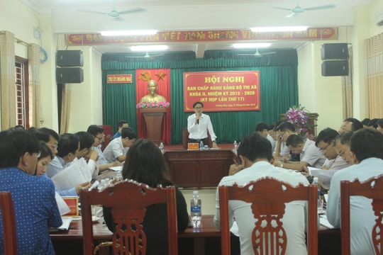 Hội nghị lần thứ 17, Ban Chấp hành Đảng bộ thị xã Hoàng Mai