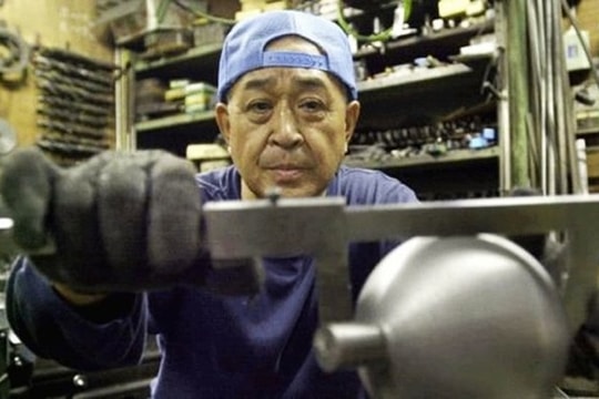 Làm việc sau nghỉ hưu vẫn được hưởng trợ cấp thôi việc