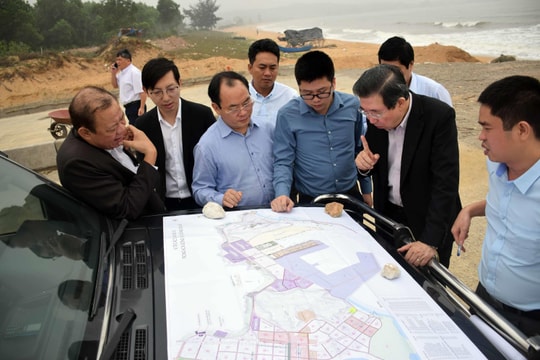 Doanh nghiệp Singapore khảo sát đầu tư Cảng Đông Hồi