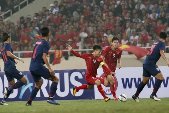 Xem Quang Hải đi bóng như Messi, Hoàng Đức lập siêu phẩm vào lưới U23 Thái Lan