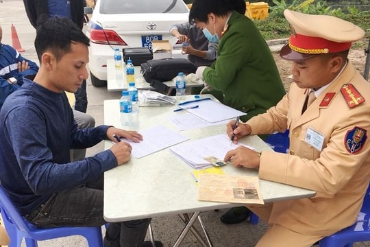 Sẽ quản lý tài xế bằng phần mềm thống nhất toàn quốc