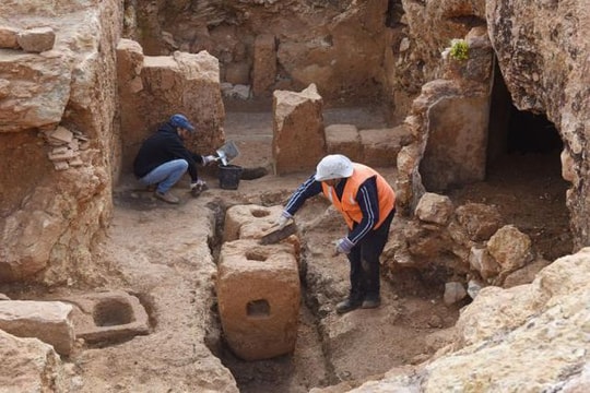 Phát hiện ngôi làng cổ ở Jerusalem