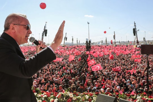 Ông Erdogan: Hoa Kỳ kích động khủng hoảng kinh tế ở Thổ Nhĩ Kỳ