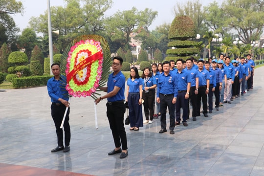 Tỉnh đoàn Nghệ An tổ chức hành trình “theo dòng lịch sử”