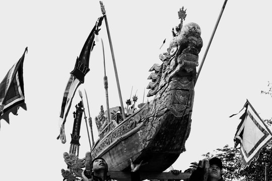 Kỳ bí lễ rước thần được vinh danh là Di sản văn hóa phi vật thể quốc gia