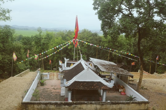 Ngôi đền thiêng ở Thanh Chương với “chuyện lạ” thời chiến tranh