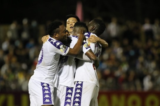 3 lợi thế của đội chủ sân Hàng Đẫy khi tiếp SLNA