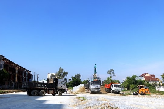 Cưỡng chế thu hồi đất thực hiện dự án đường 72m tại thành phố Vinh