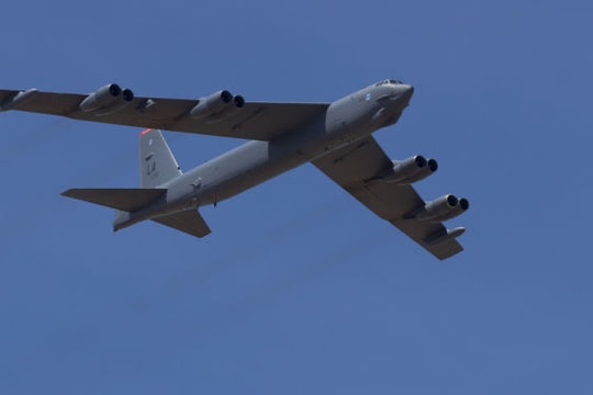 Mỹ dùng máy bay B-52 thực hiện các cuộc tấn công giả tưởng nhằm vào Nga