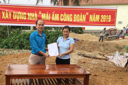 Khởi công xây dựng nhà “Mái ấm Công đoàn” cho 3 giáo viên 