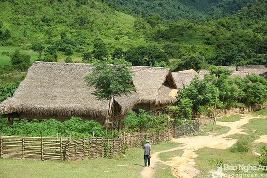 Thời tiết ngày 7/4: Khu vực Thanh Hóa - Thừa Thiên Huế chiều tối và đêm có mưa rào