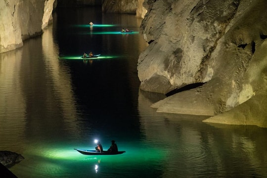 Phát hiện hệ thống hang ngầm sâu 60m, Sơn Đoòng càng trở nên bí ẩn