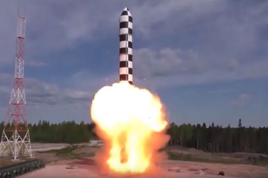 Tổng thống Putin: Siêu tên lửa “Sarmat” sắp hoàn tất thử nghiệm