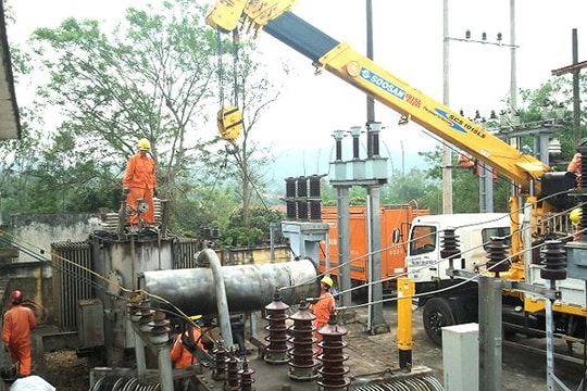 Đầu tư 8 trạm biến áp và 3 dự án nước cho các khu công nghiệp Nghệ An