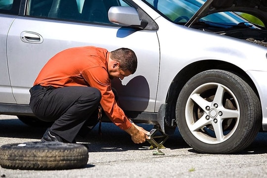 Những bộ phận dễ hỏng nhất trên ô tô và cách khắc phục