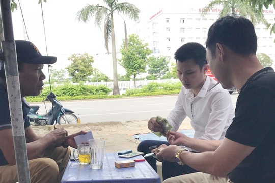 Làm rõ, chấn chỉnh tình trạng “cò” chuyển viện