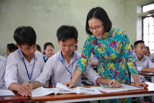 Thầy cô hãy là người thắp ngọn lửa đam mê môn Lịch sử