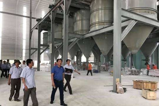 Quỳ Hợp: Người dân phản ánh nhà máy chế biến bột đá gây ô nhiễm là có cơ sở