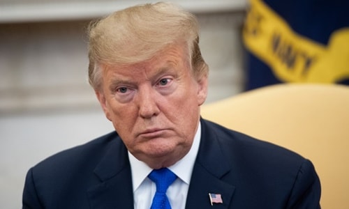 Tổng thống Trump tức giận vì bị các cựu phụ tá phản bội