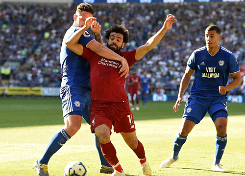 Liverpool trở lại đỉnh bảng, tái lập cách biệt hai điểm với Man City