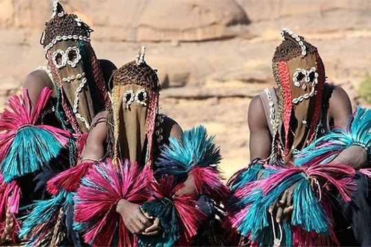 Kinh ngạc bộ tộc ngoài hành tinh có thật trên Trái đất