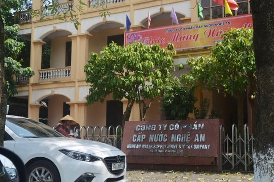 Trừ lương nếu nghỉ lễ, người lao động Công ty CP Cấp nước Nghệ An bị sốc 