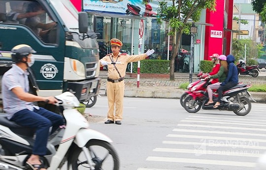 Thực hiện nghiêm công điện của Thủ tướng về bảo đảm trật tự, an toàn giao thông dịp lễ 30/4 và 1/5