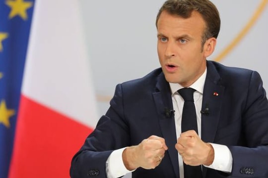 Tổng thống Pháp đề xuất sửa đổi chính sách nhập cư toàn châu Âu