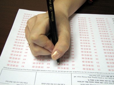 Thủ tướng Chính phủ: Phải khởi tố, xử lý nghiêm nếu có dấu hiệu tội phạm hối lộ vụ gian lận điểm thi