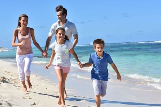 Mẹo chống mệt mỏi du lịch khi nắng nóng