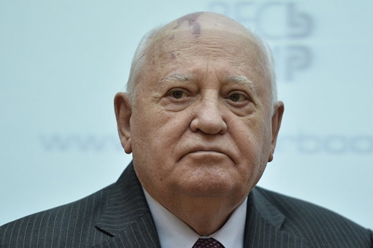 Cựu Tổng thống Liên Xô Gorbachev kêu gọi Nga và Hoa Kỳ 'dừng lại và suy nghĩ'