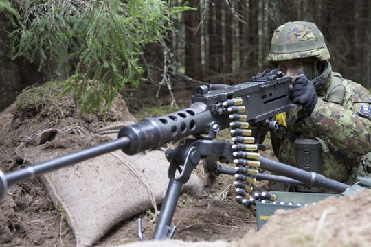 NATO mang 'Cơn bão mùa xuân' đến sát biên giới Nga