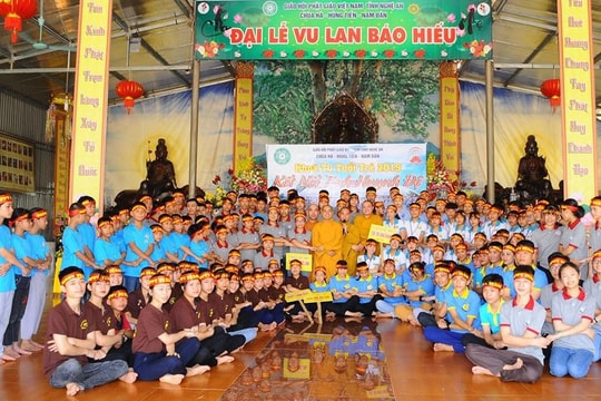 5 câu lạc bộ thanh thiếu niên phật tử  Nghệ An tham gia khóa tu tuổi trẻ