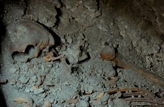 Phát hiện bộ xương của nữ hoàng Maya bí ẩn